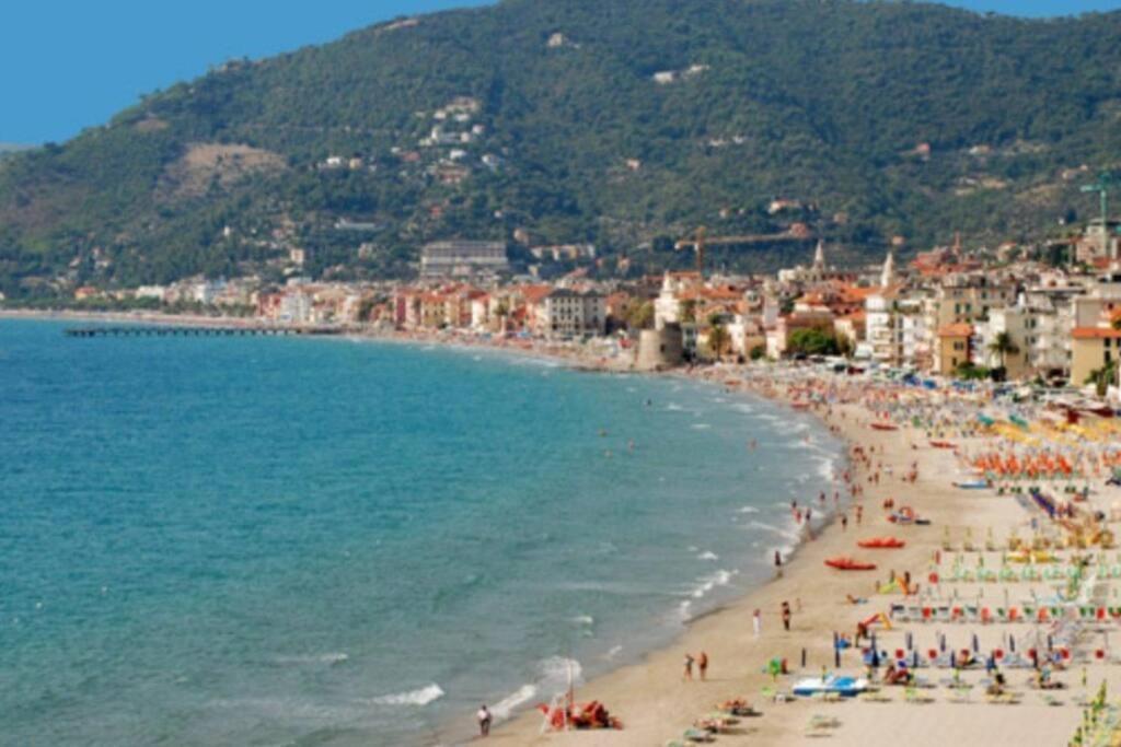 Bilocale A 15 Min Da Alassio E Albenga Apartment Ranzo-Borgo Luaran gambar